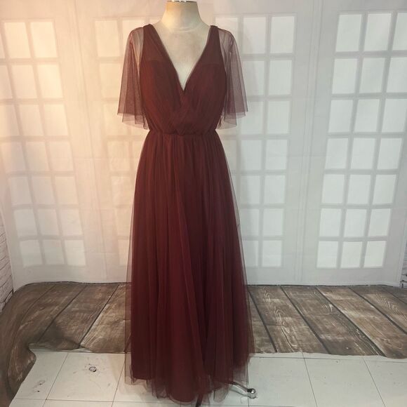 Revelry Thea tulle bridesmaid dress in Cabernet size 16 - Picture 4 of 15